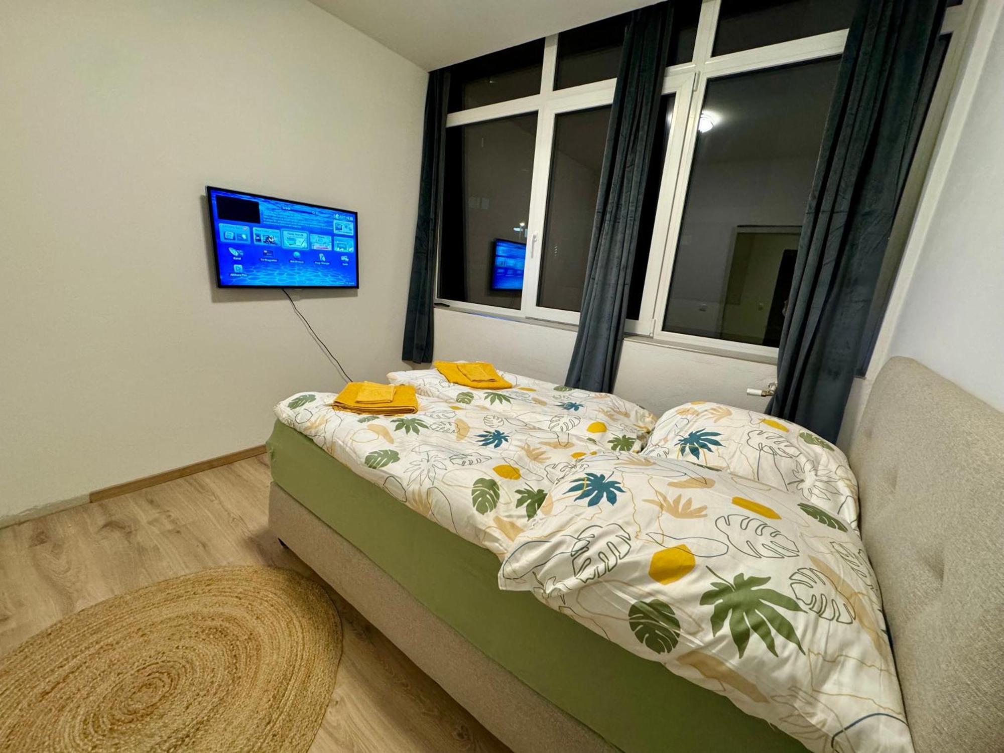 City Ferien Wohnungen 3 โรเซินไฮม์ ภายนอก รูปภาพ